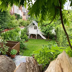 Homestay Calm, & Birdsong Near The Center