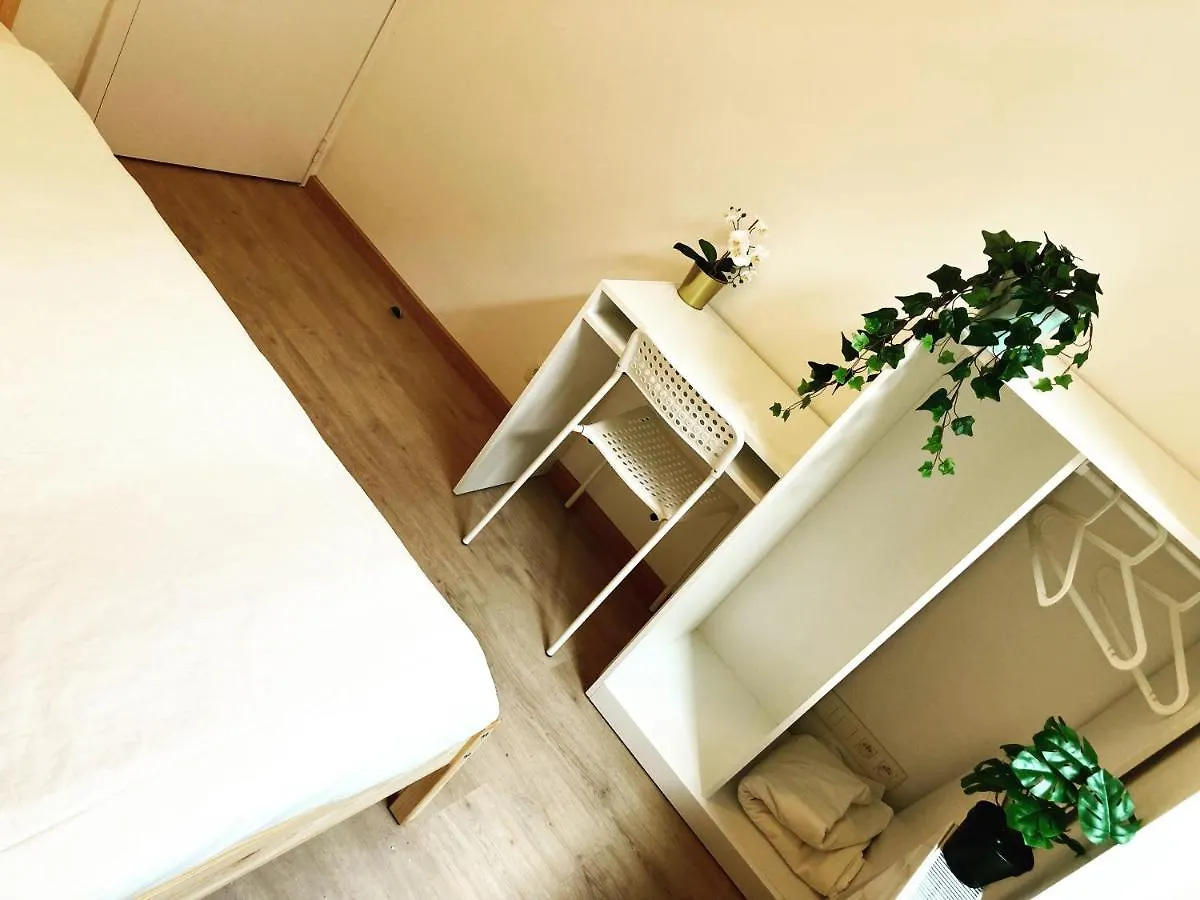 Benny'S Rooms Brussels City Centre Belgium